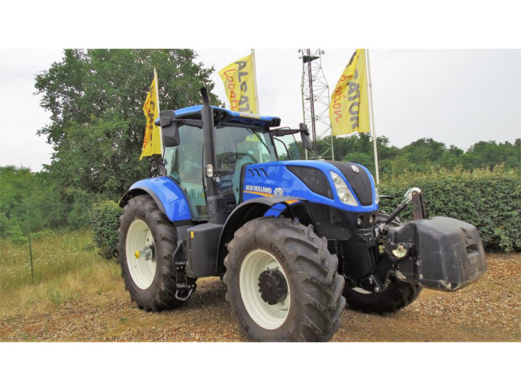 Location Tracteur New Holland T7-245