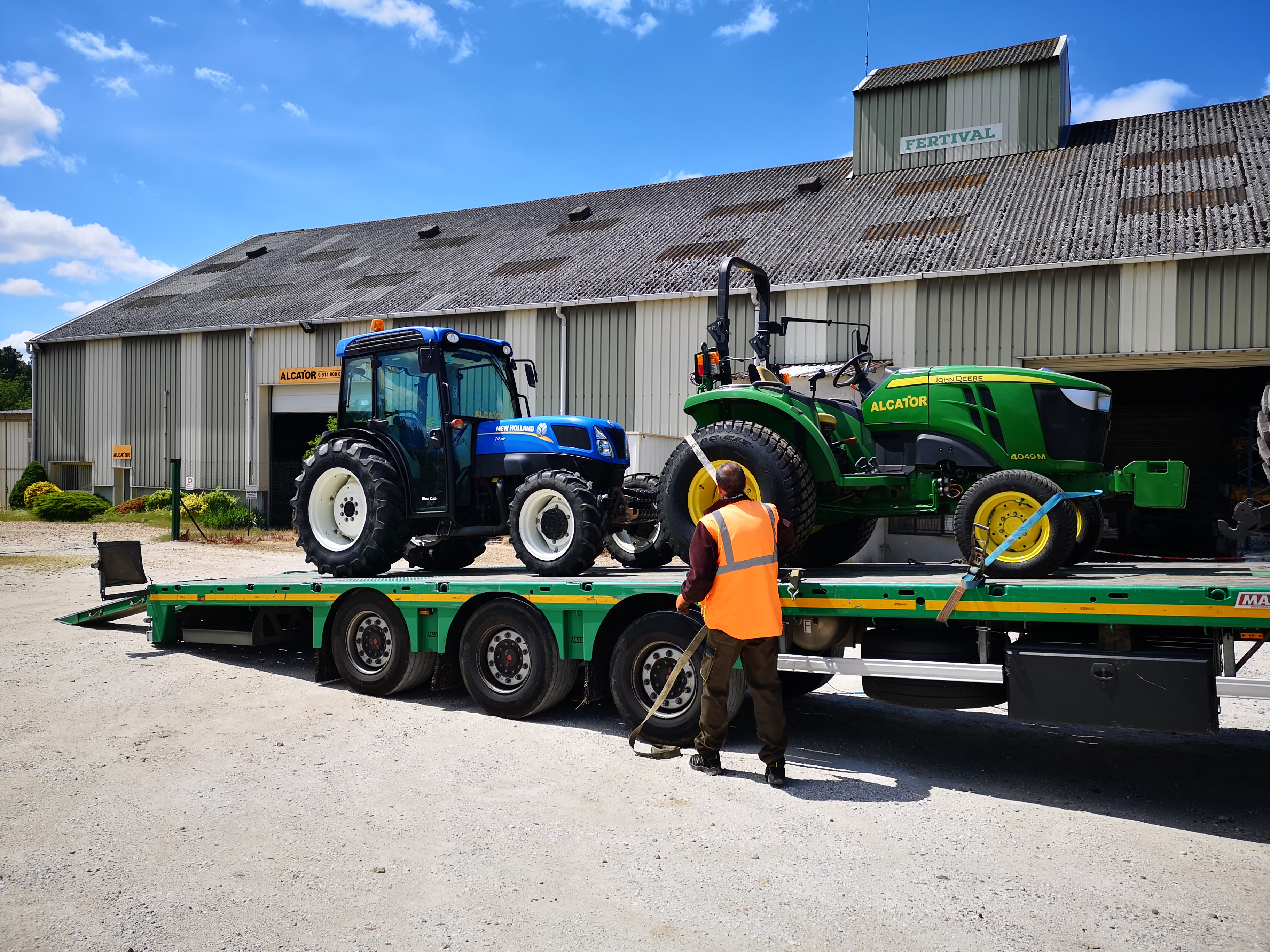 ALCATOR location de tracteur fruitier 